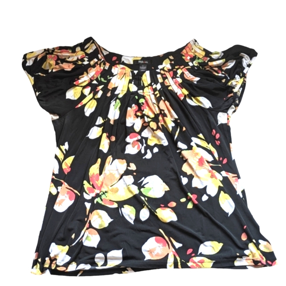🌞 3/$15 Style & Co Floral Top